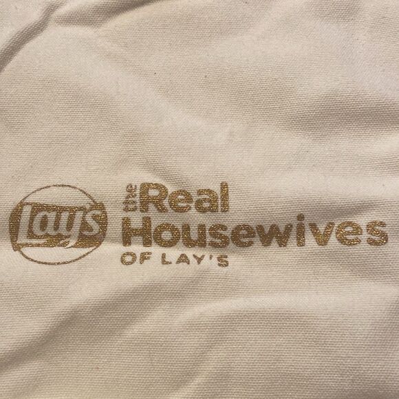 I may be salty, but I always stay Golden! Bravo-con Bag - Picture 3 of 7